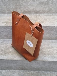 galerie/001 Taschen/001 Alia/resized/T0165 (2022-04-14) 2_small.jpg